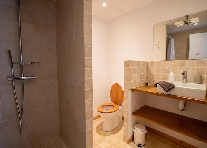 Les Granges Du Chiron