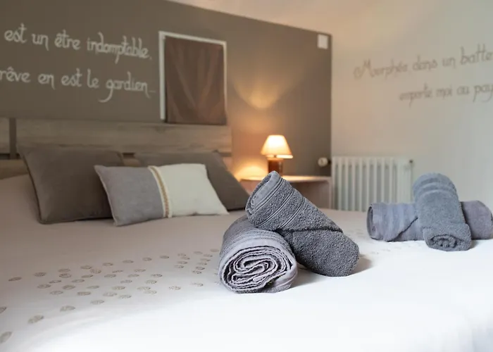 Bed & Breakfast Les Granges Du Chiron 3*