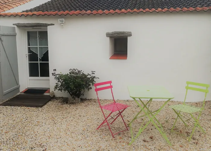 Bed & Breakfast Les Granges Du Chiron 3*