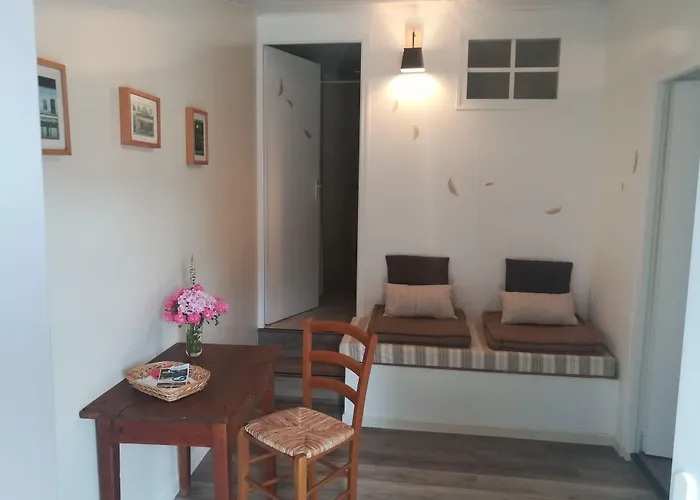 Les Granges Du Chiron Bed & Breakfast La Garnache